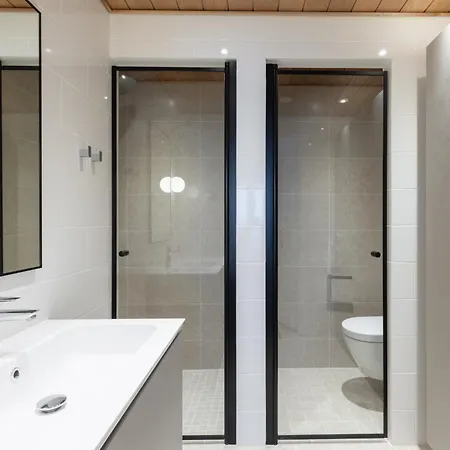 C44 Ultimate Luxury Waterfront Penthouse Lägenhet *